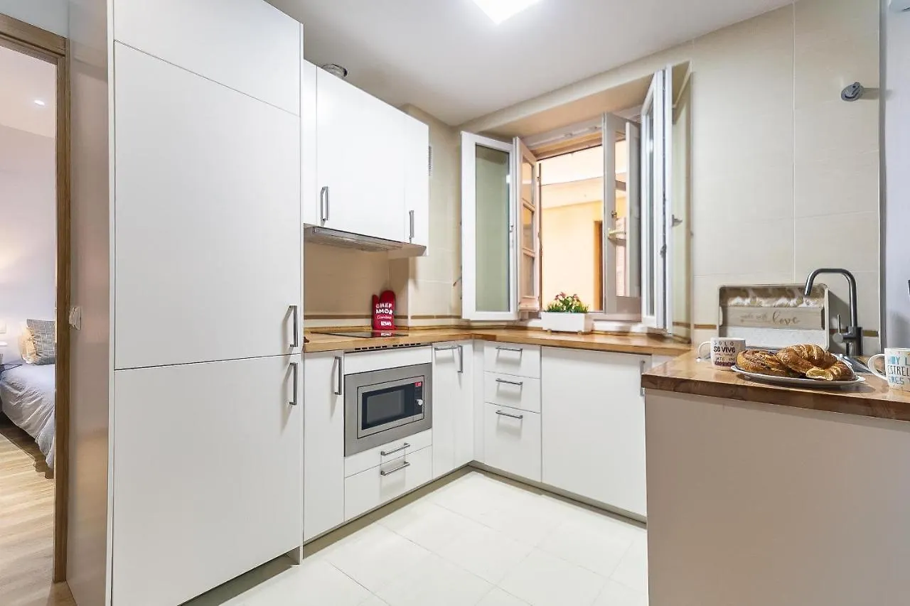 Boutique Mitjana Apartment Málaga 0*,  Spanien